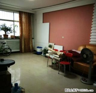 二中附近温馨三居室新装修水电暖齐全业主外出诚心出租 - 庆阳28生活网 qingyang.28life.com