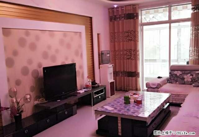 世纪广场附近3大居室家具家电齐全拎包即可入住,停车方便。 - 房屋出租 - 房屋租售 - 庆阳分类信息 - 庆阳28生活网 qingyang.28life.com