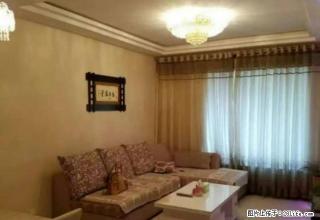 城中央附近,精装修,带家具家电,现代格局,每月2200 - 庆阳28生活网 qingyang.28life.com
