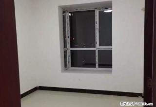 建材市场东门,精装二居室,新房子干净,有 热水器,可随时看房 - 庆阳28生活网 qingyang.28life.com