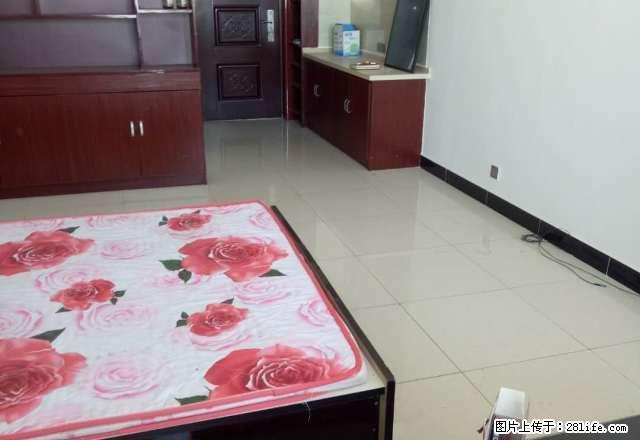 丽景公寓金装修 一室一厅一卫 家具家电齐全 看房方便 - 房屋出租 - 房屋租售 - 庆阳分类信息 - 庆阳28生活网 qingyang.28life.com